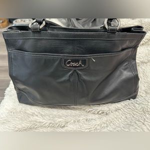 Authentic Coach leather hand bag